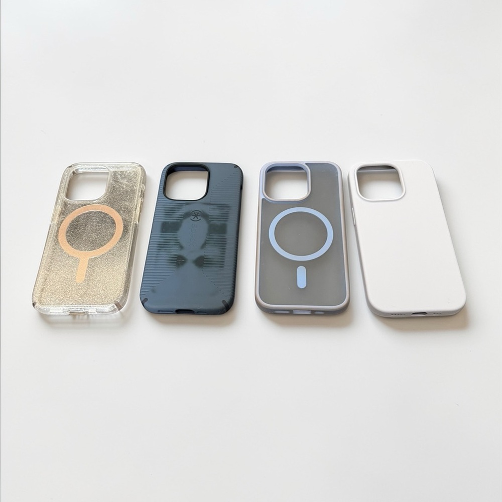 4 iPhone 14 Pro phone cases - Picture 2 of 5
